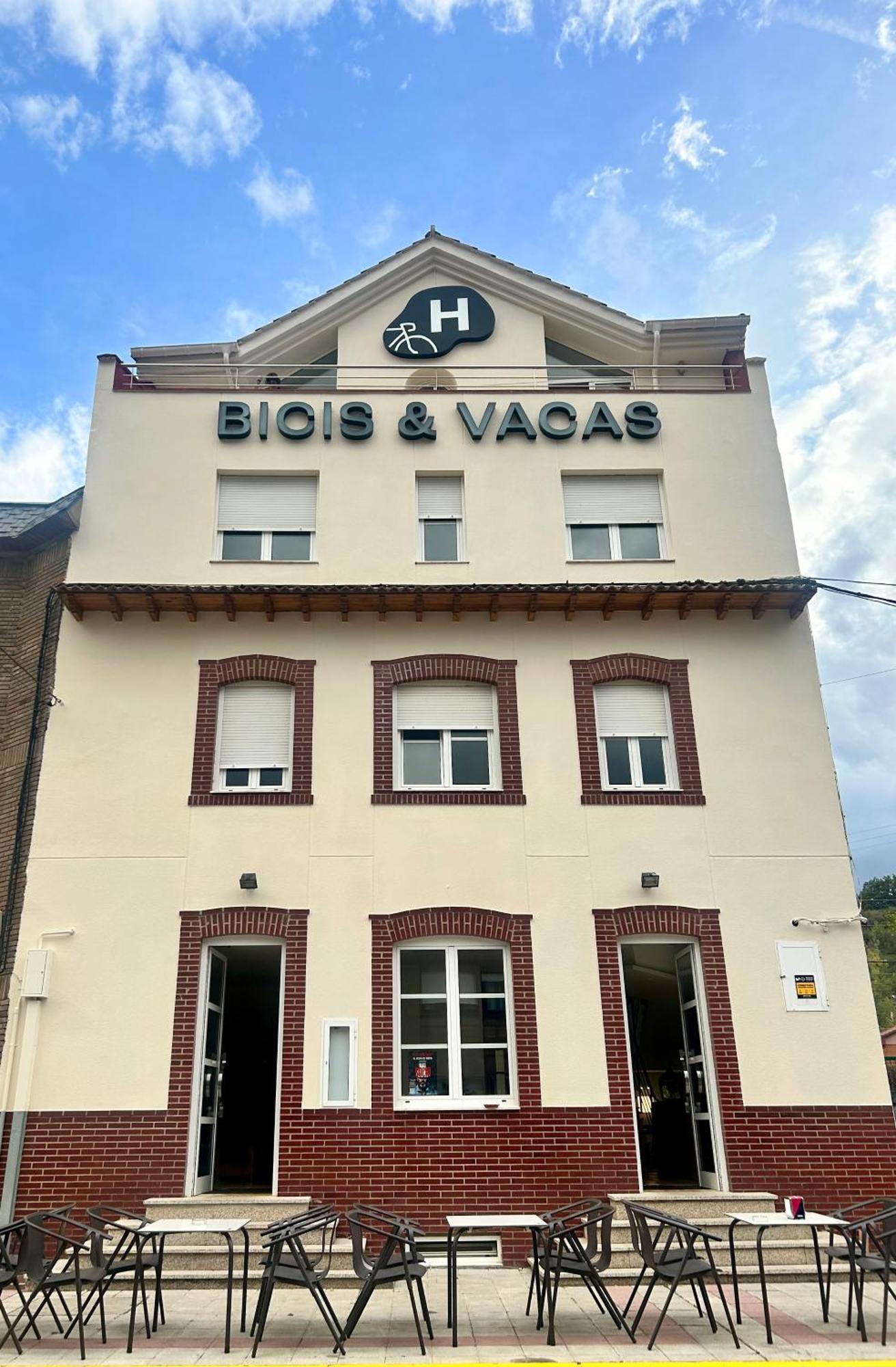 Bicis & Vacas Hotel La Pola de Gordon Exterior foto